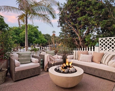 335 Gravilla Street - Photo Thumbnail 2