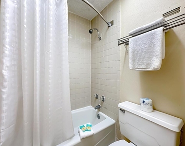 910 Suemac Road - Photo Thumbnail 18