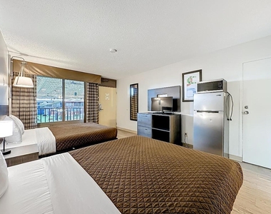 910 Suemac Road - Photo Thumbnail 27