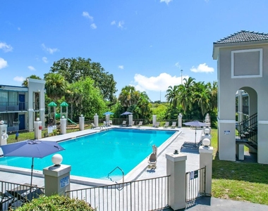 4645 N Socrum Loop Road - Photo Thumbnail 4