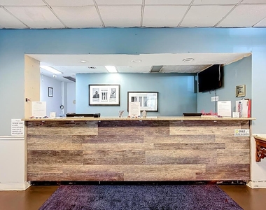 4645 N Socrum Loop Road - Photo Thumbnail 8