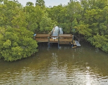 5049 N Highway A1a - Photo Thumbnail 28