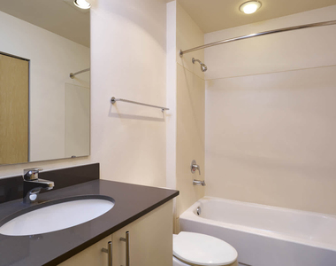 1408 E Union St - Photo Thumbnail 29
