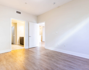 5031 Fair Ave - Photo Thumbnail 20