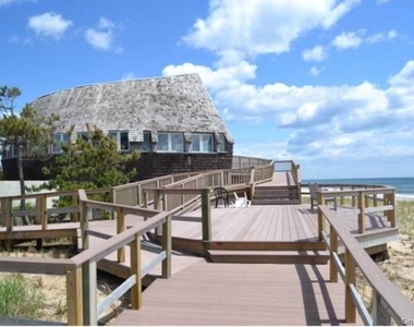 38 Jessup Avenue - Photo Thumbnail 18
