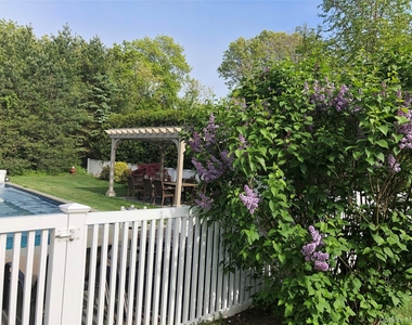 38 Jessup Avenue - Photo Thumbnail 2