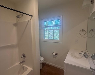 8859 Clendaniel Pond Road - Photo Thumbnail 19