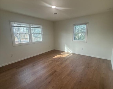 8859 Clendaniel Pond Road - Photo Thumbnail 14