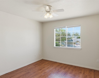 885 Sagewood Trl - Photo Thumbnail 18