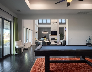 14900 Copper Ridge Ln - Photo Thumbnail 13