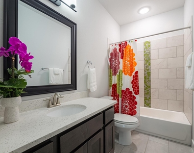 14900 Copper Ridge Ln - Photo Thumbnail 23