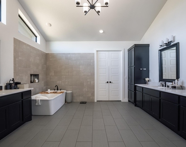 14900 Copper Ridge Ln - Photo Thumbnail 19