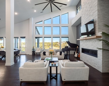 14900 Copper Ridge Ln - Photo Thumbnail 5