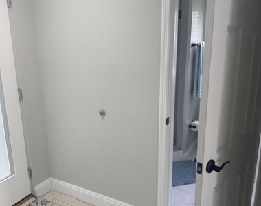 200 Walnut Street - Photo Thumbnail 7