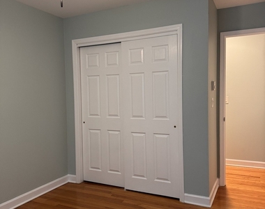705 Strom Drive - Photo Thumbnail 12