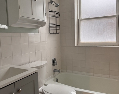 705 Strom Drive - Photo Thumbnail 11