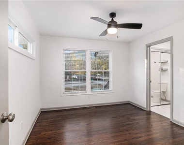 2105 Fellowship Road - Photo Thumbnail 10