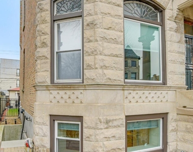 4829 S Forrestville Avenue - Photo Thumbnail 18