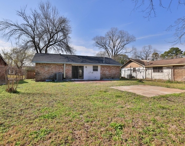 9834 Denning Drive - Photo Thumbnail 29