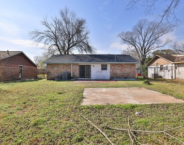 9834 Denning Drive - Photo Thumbnail 30
