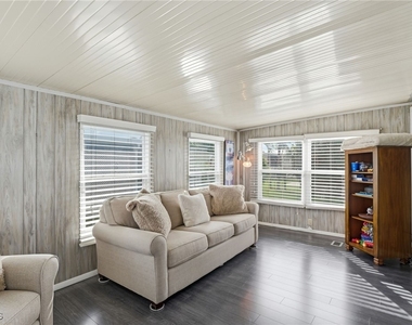 24 Cheyenne Trail - Photo Thumbnail 13