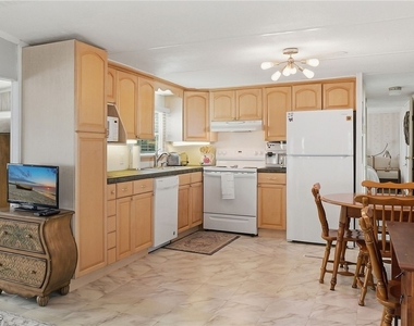 24 Cheyenne Trail - Photo Thumbnail 7