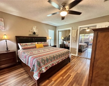 15427 Crystal Lake Drive - Photo Thumbnail 25