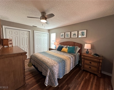 15427 Crystal Lake Drive - Photo Thumbnail 15