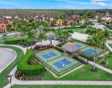 11908 Izarra Way - Photo Thumbnail 29