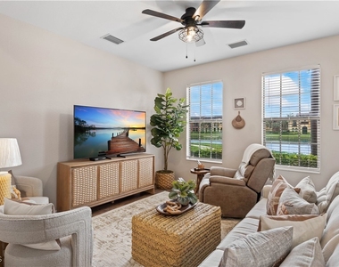 11908 Izarra Way - Photo Thumbnail 2