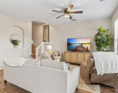 11908 Izarra Way - Photo Thumbnail 3