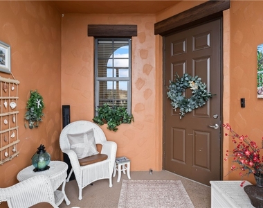 11908 Izarra Way - Photo Thumbnail 24