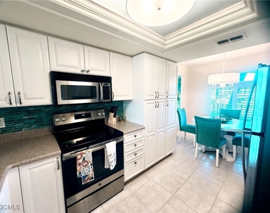 12171 Kelly Sands Way - Photo Thumbnail 5