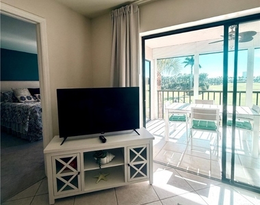 12171 Kelly Sands Way - Photo Thumbnail 12