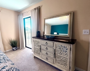 12171 Kelly Sands Way - Photo Thumbnail 18