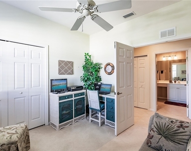 3011 Meandering Way - Photo Thumbnail 29