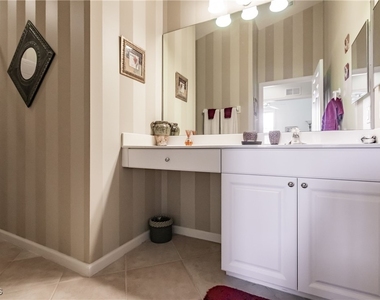 3011 Meandering Way - Photo Thumbnail 32