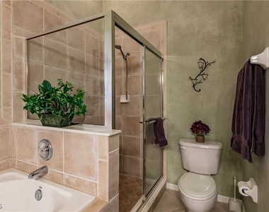 3011 Meandering Way - Photo Thumbnail 24