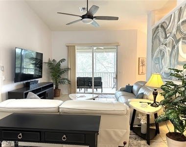 3445 Grand Cypress Drive - Photo Thumbnail 4
