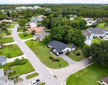 1911 Princess Court - Photo Thumbnail 42