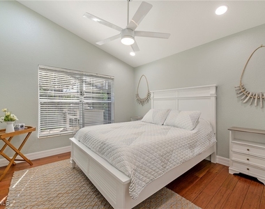 1020 Tivoli Lane - Photo Thumbnail 18