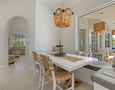 1020 Tivoli Lane - Photo Thumbnail 9