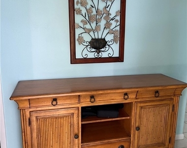240 Palm River Boulevard - Photo Thumbnail 11