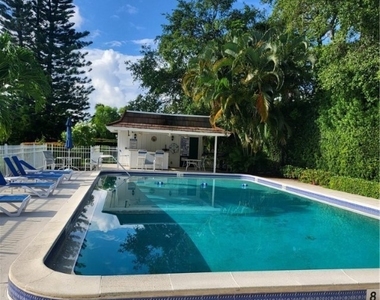 240 Palm River Boulevard - Photo Thumbnail 3