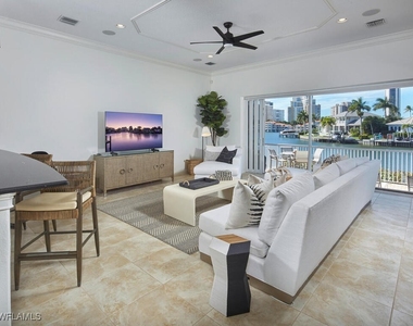 4419 Crayton Road - Photo Thumbnail 9