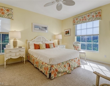 7108 Barrington Circle - Photo Thumbnail 14