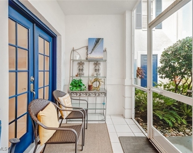 7108 Barrington Circle - Photo Thumbnail 3
