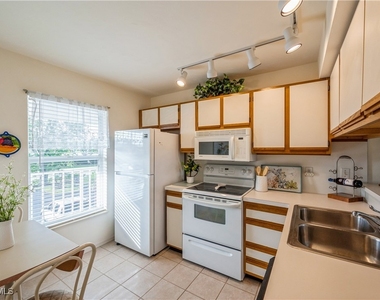 1325 Mainsail Drive - Photo Thumbnail 11