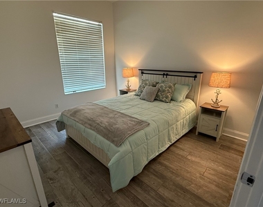 7549 Garibaldi Court - Photo Thumbnail 11