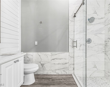 7549 Garibaldi Court - Photo Thumbnail 21